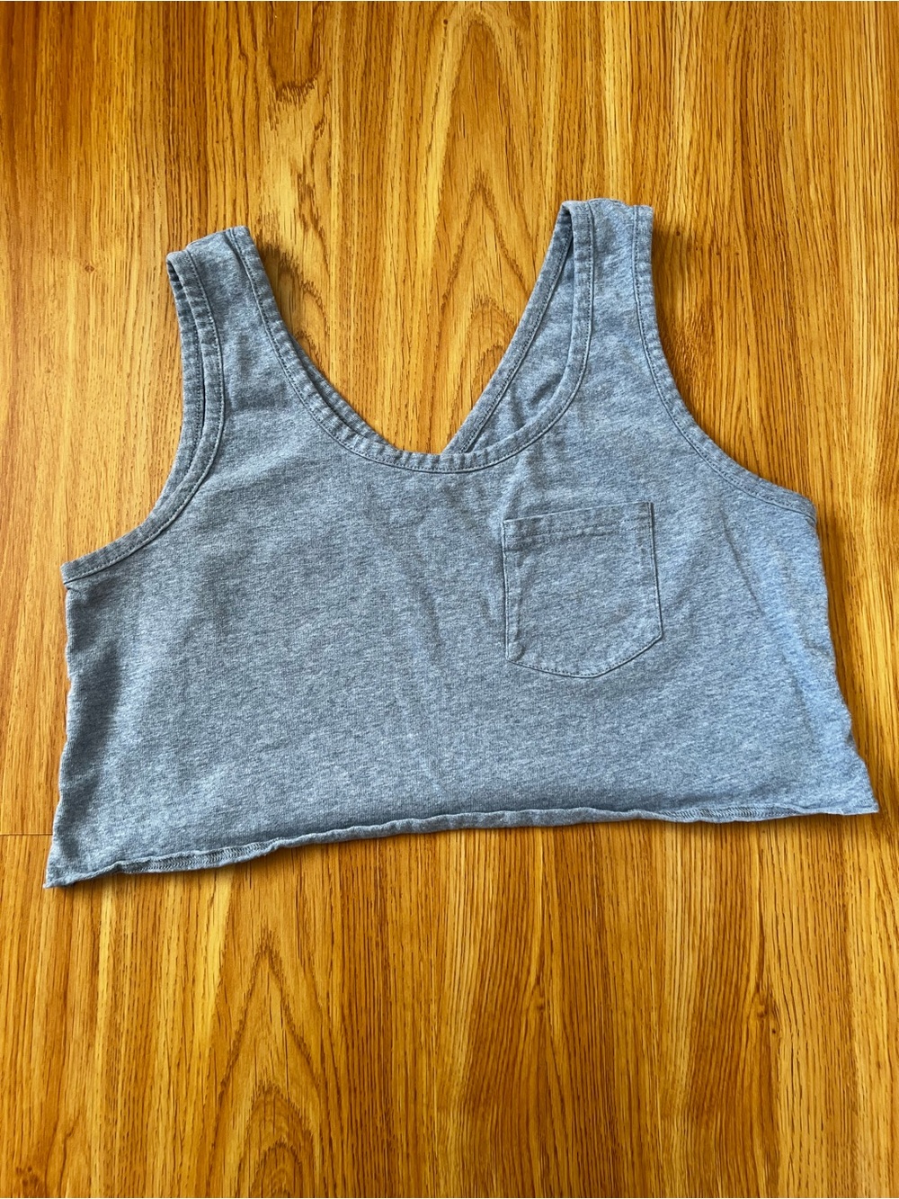 7 PIECE TANK TOP BUNDLE SIZE M - Picture 6 of 8
